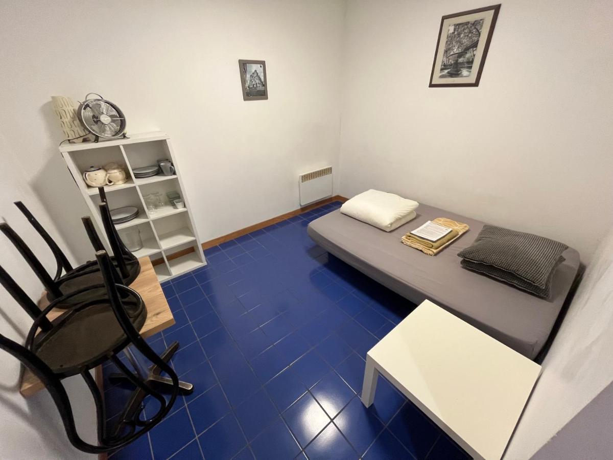 Studio T1 Cv - Calme Avec Cour Montpellier Ngoại thất bức ảnh