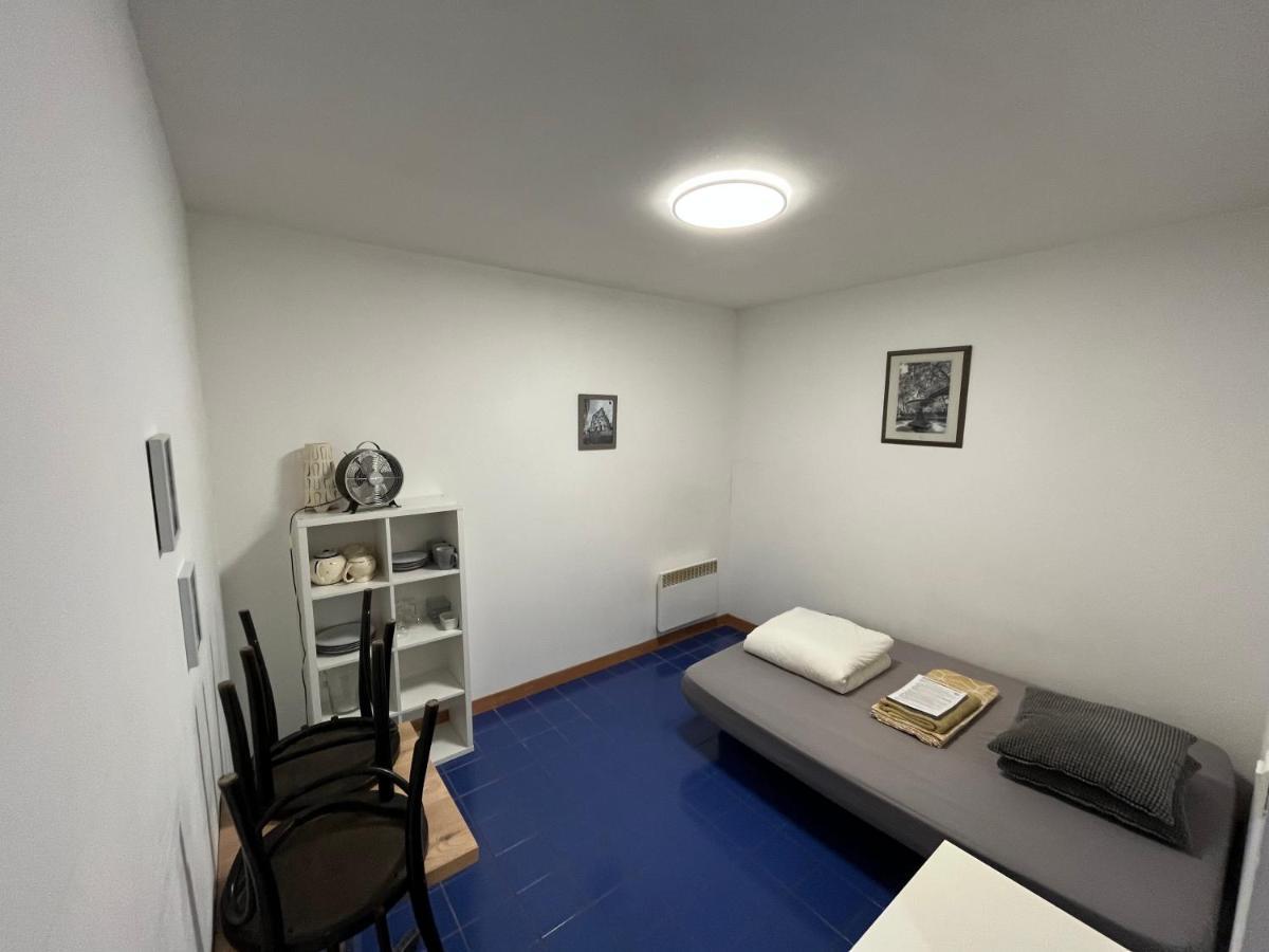 Studio T1 Cv - Calme Avec Cour Montpellier Ngoại thất bức ảnh