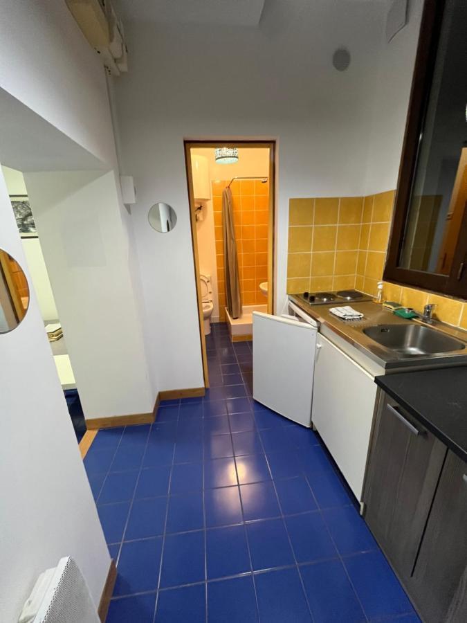 Studio T1 Cv - Calme Avec Cour Montpellier Ngoại thất bức ảnh